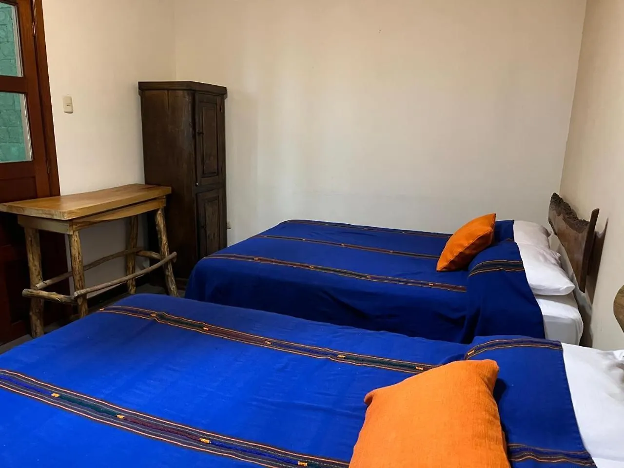 Neizan Hotel Antigua