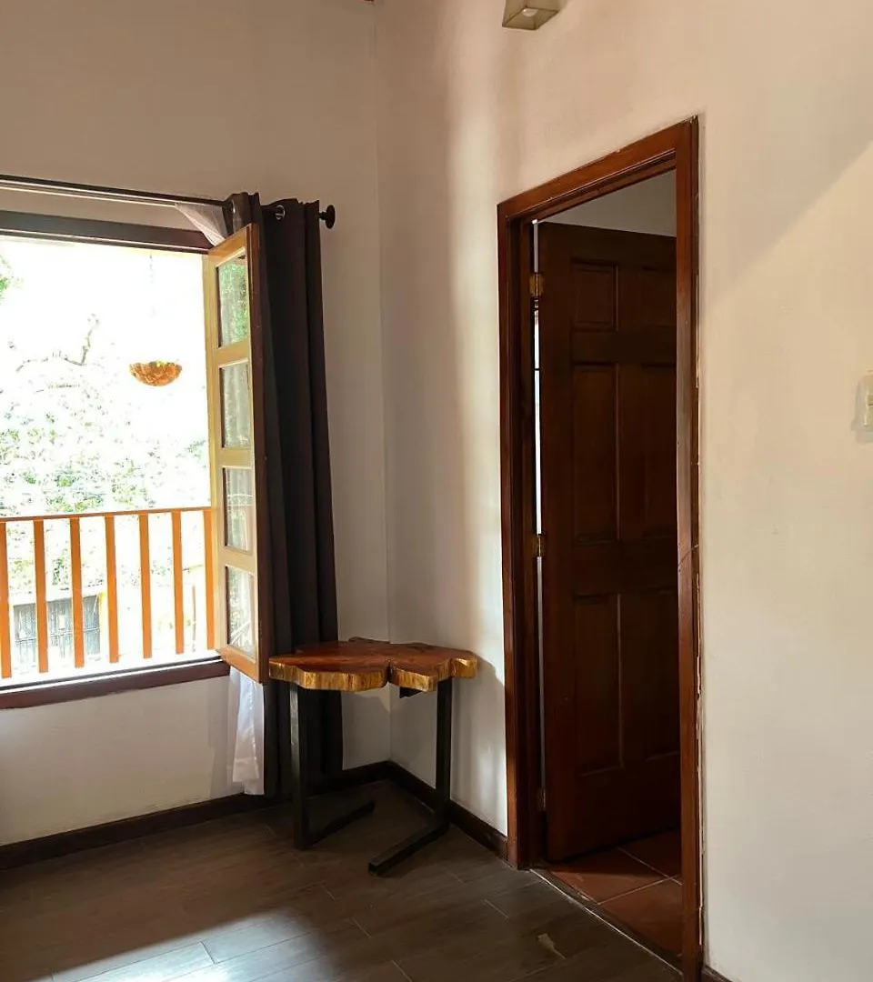 Neizan Hotel Antigua